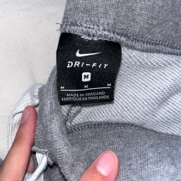 Nike Dri Fit Gray Sweatpants - Picture 3 of 6